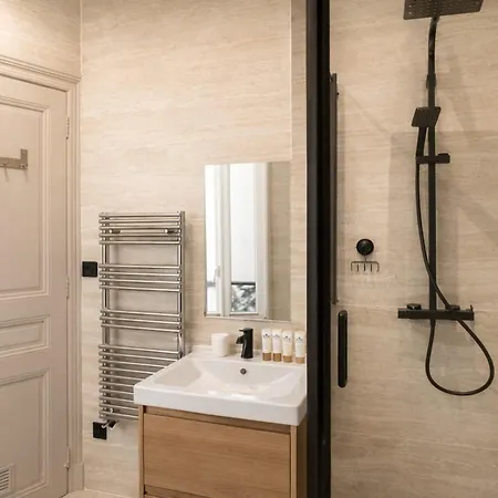 Apartment Superb Family - Le Marais Paris