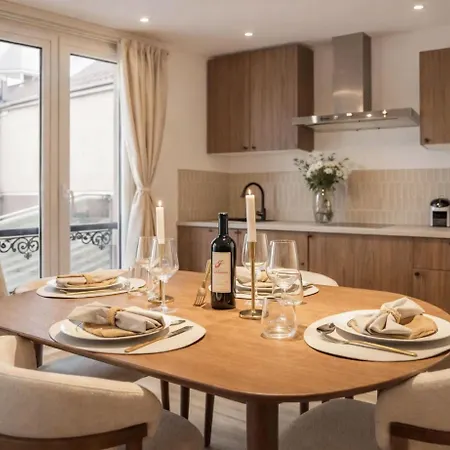 Superb Family - Le Marais Appartamento *